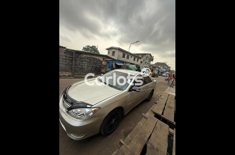 2004 Toyota Camry - 6/6