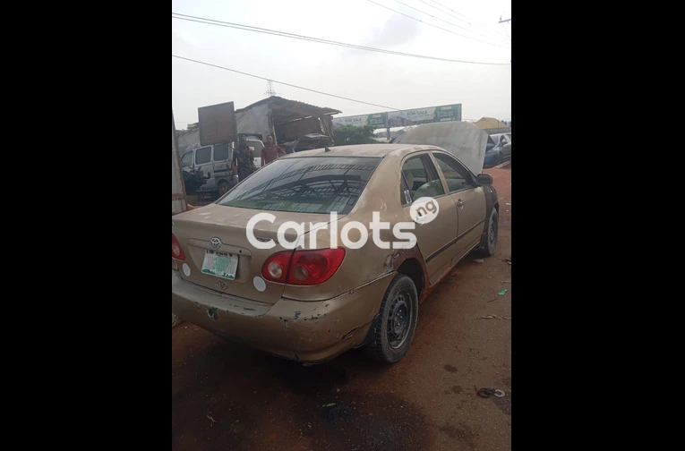 Cheap 2006 Toyota Corolla First Body - 5/6