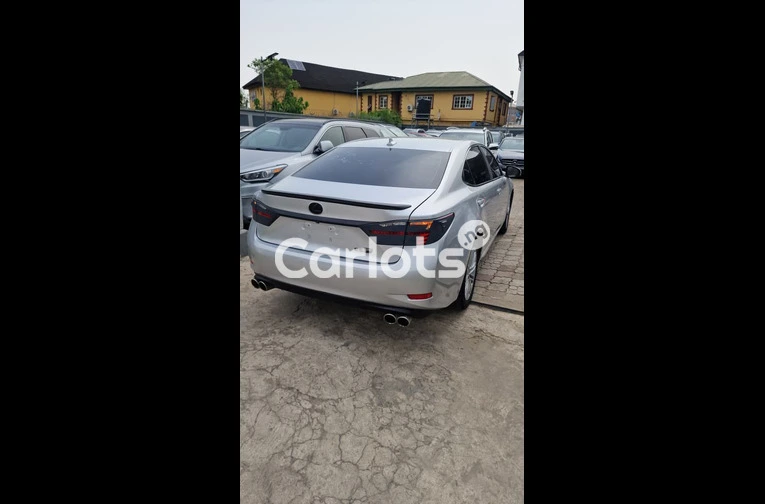 Lexus ES350 2008 Full Option - 6/7