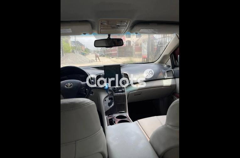 2011 KEYLESS TOYOTA VENZA - 3/5