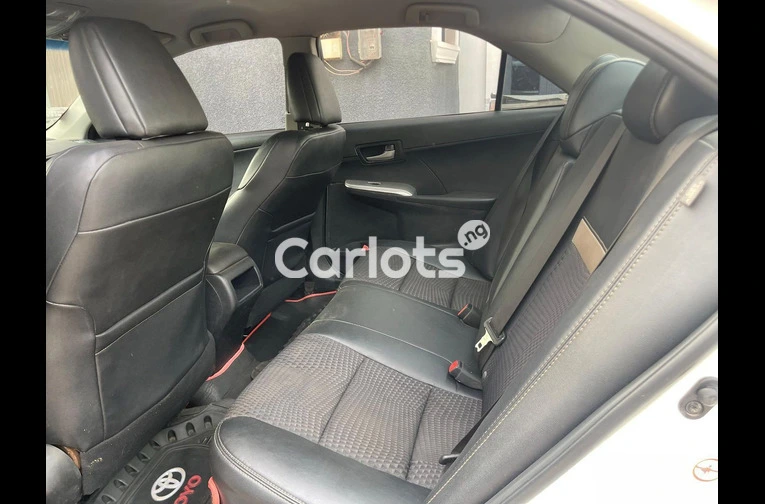 2013 TOYOTA CAMRY - 4/6