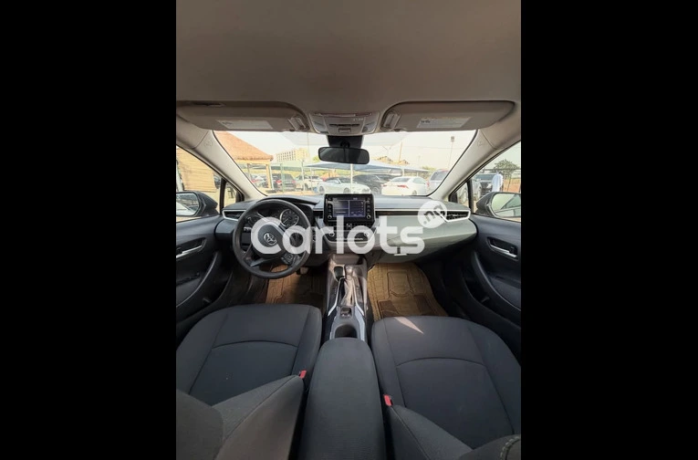 2020 TOYOTA COROLLA LE - 2/7