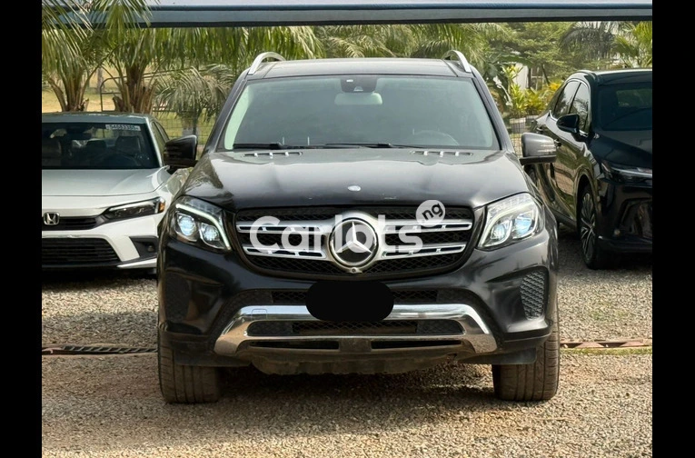 2017 MERCEDES BENZ GLS450 FULL OPTION