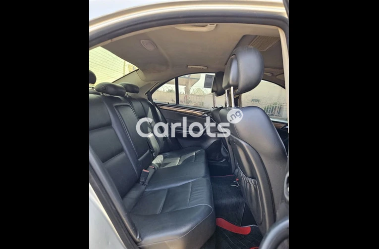 2007 MERCEDES BENZ C230 - 5/7