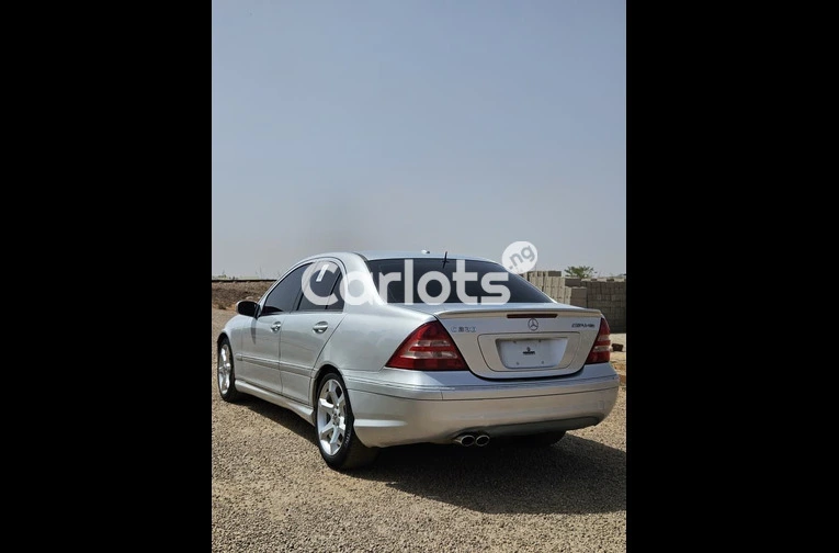 2007 MERCEDES BENZ C230 - 6/7
