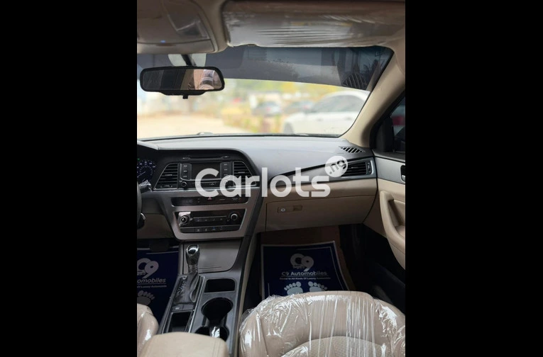 Foreign used 2015 Hyundai Sonata with custom duty - 2/7