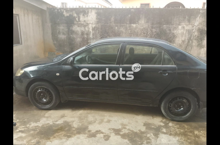 Toyota Corolla 2007 - 4/6