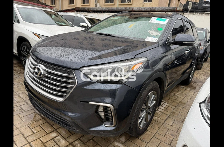 HYUNDAI SANTA FE 2018 - 2/6
