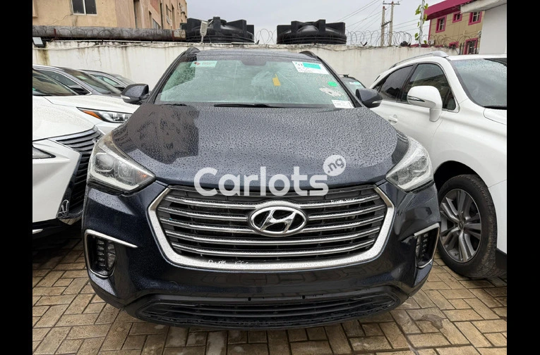HYUNDAI SANTA FE 2018 - 3/6