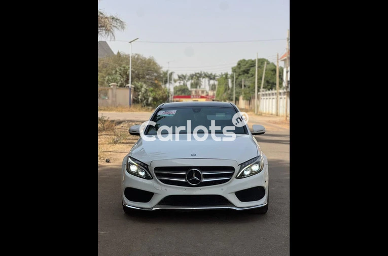 FOREIGN USED 2015 MERCEDES BENZ C300 FULL OPTION - 2/7