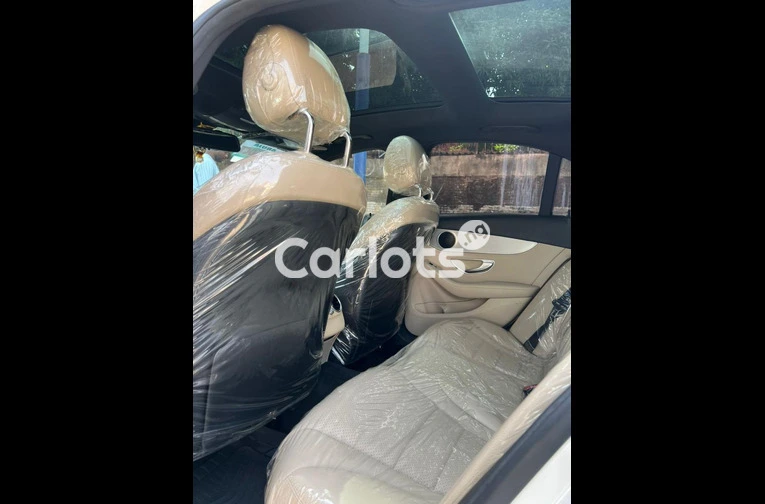 FOREIGN USED 2015 MERCEDES BENZ C300 FULL OPTION - 5/7