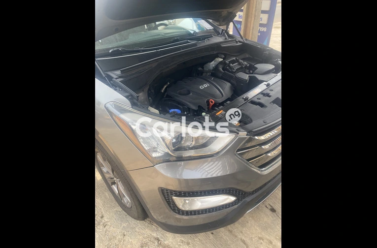 Hyundai Santa Fe 2014 - 3/7