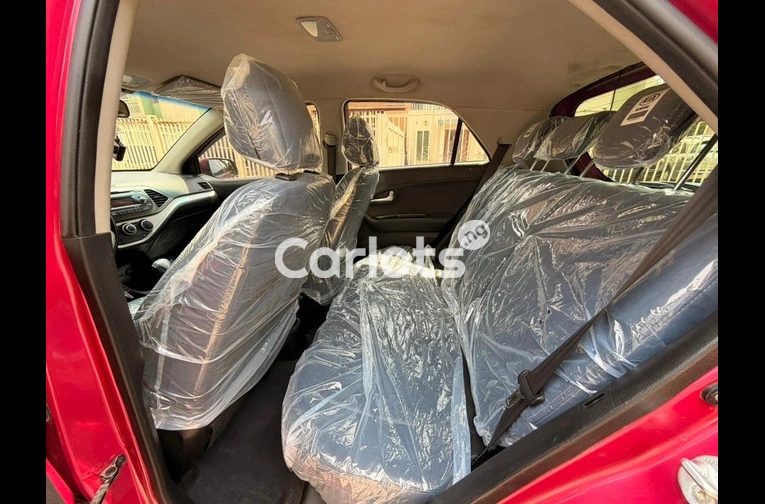 KIA MORNING 2013 - 6/7