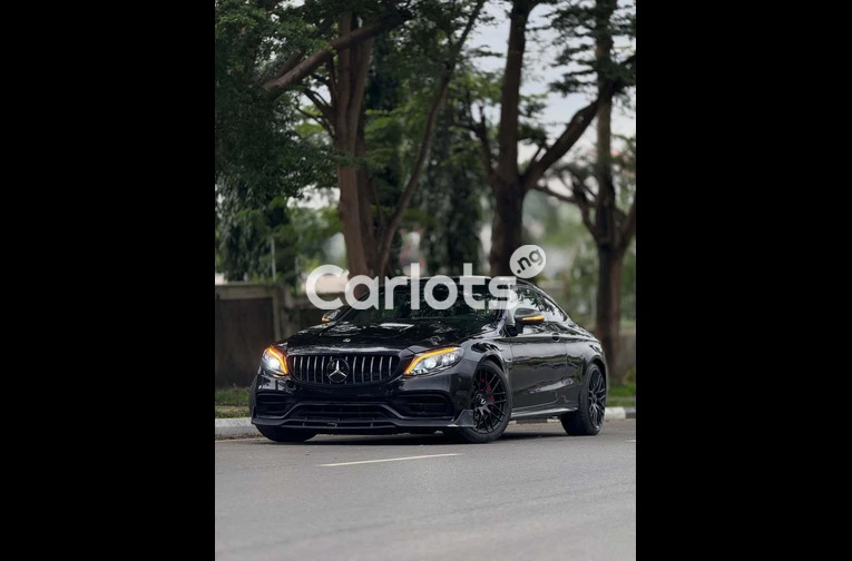 2020 Mercedes-Benz C63S AMG