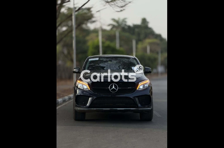 2017 Mercedes-Benz GLE43 AMG - 2/7