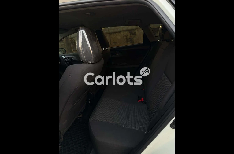 Foreign Used 2018 Toyota Corolla IM - 6/7