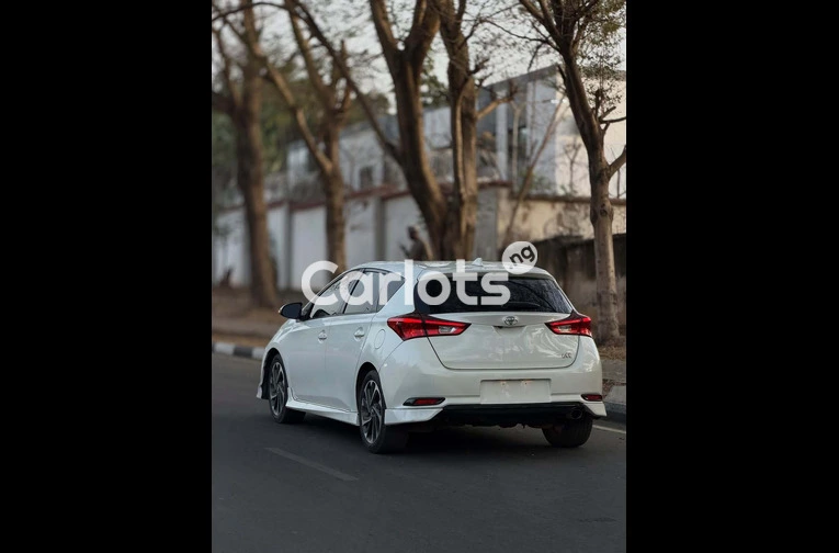 Foreign Used 2018 Toyota Corolla IM - 7/7