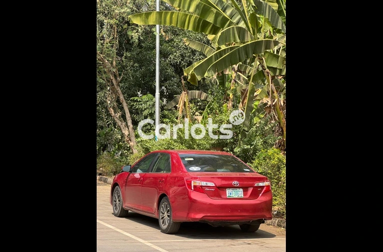 2013 TOYOTA CAMRY L E - 7/7