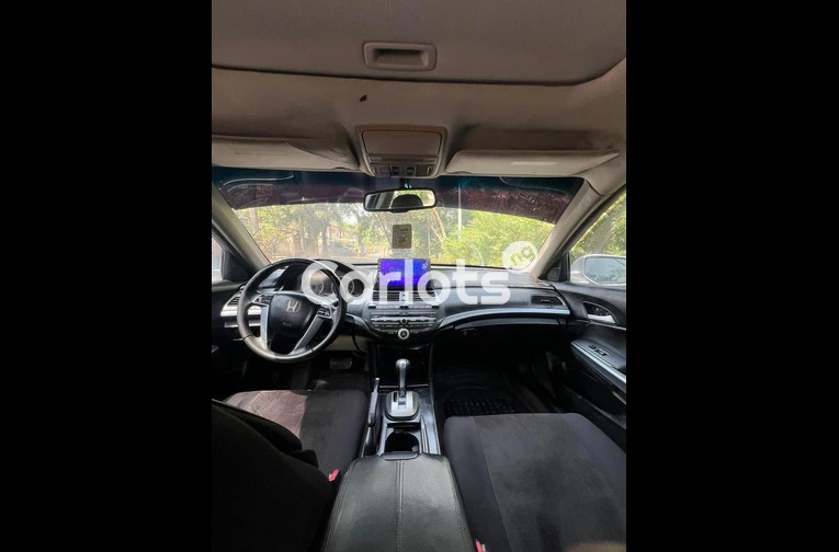 USED 2008 HONDA ACCORD V4 - 6/7