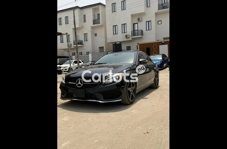 2015 KEYLESS MERCEDES BENZ C300 AMG TRIM - 2/7