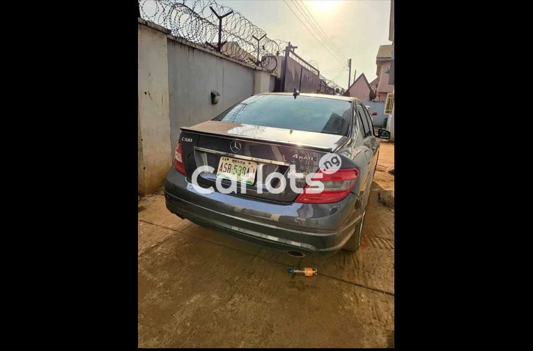 2010 Mercedes Benz C300 4matic benz - 5/7