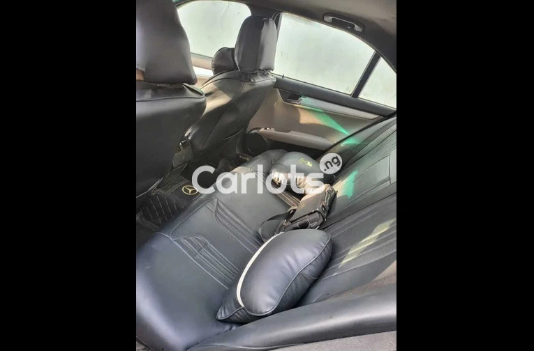 2010 Mercedes Benz C300 4matic benz - 7/7