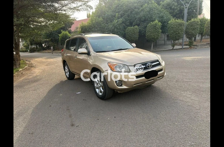 2010 FIRST BODY TOYOTA RAV4 4CYL
