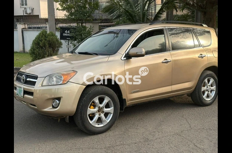 2010 FIRST BODY TOYOTA RAV4 4CYL - 2/7
