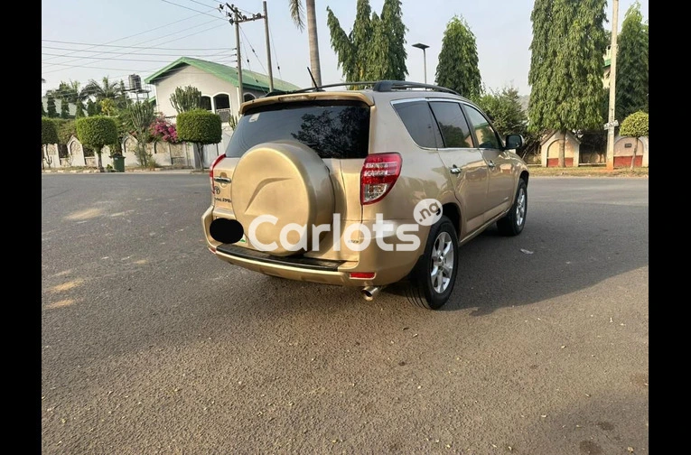 2010 FIRST BODY TOYOTA RAV4 4CYL - 7/7