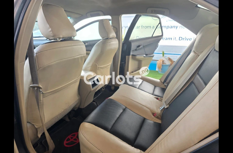 2014 Toyota Camry Spider - 3/5