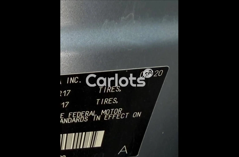 Foreign Used 2021 Toyota RAV4 XLE - 4/7