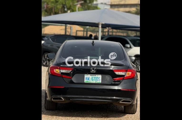 Clean 2018 Honda Accord - 6/6