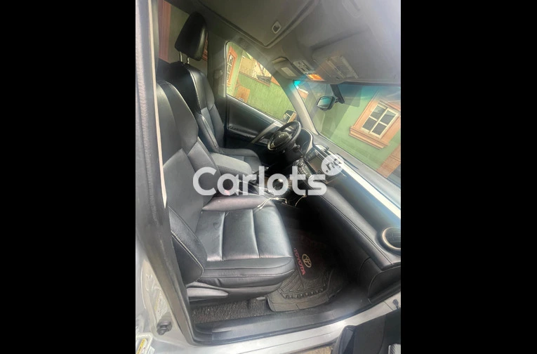 PREMIUM FIRST BODY 2014 TOYOTA RAV4 LIMITED AWD - 2/7