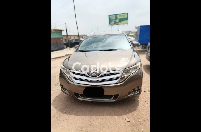 2013 TOYOTA VENZA LE 4CYL - 1/7