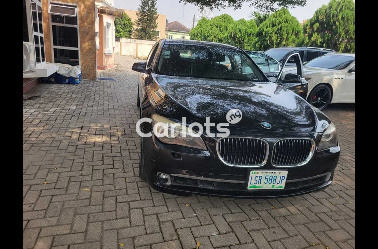 2012 BMW 750Li - 4/6