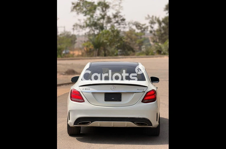 2016 MERCEDES BENZ C300 FULL OPTION - 7/7