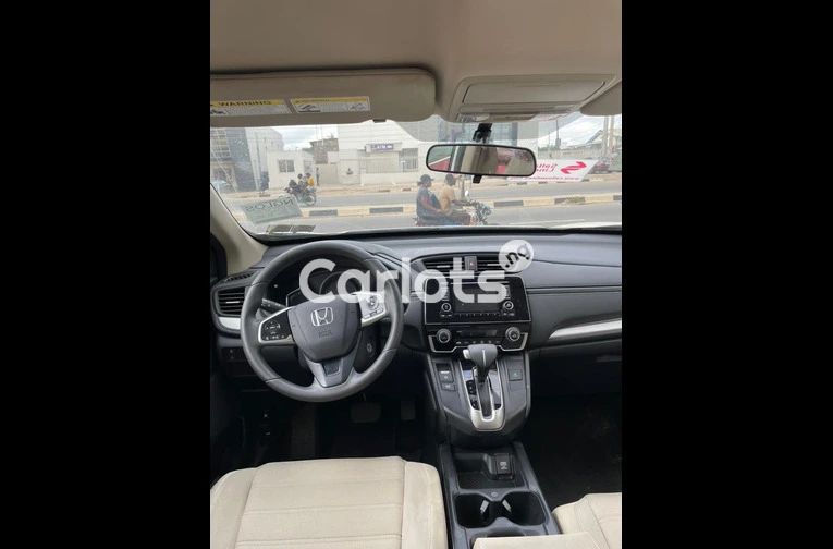 Used 2018 Honda CR-V - 4/6