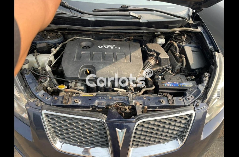 Pontiac Vibe 2009 - 2/7