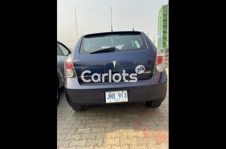 Pontiac Vibe 2009 - 4/7