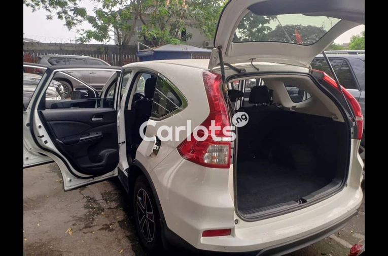 Foreign Used 2015 Honda CR-V - 3/7