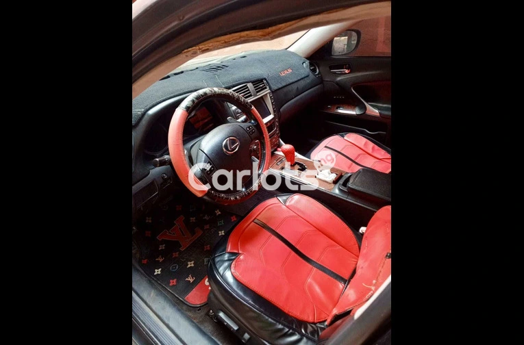 Foreign used standard 2008 Lexus is250 - 2/7