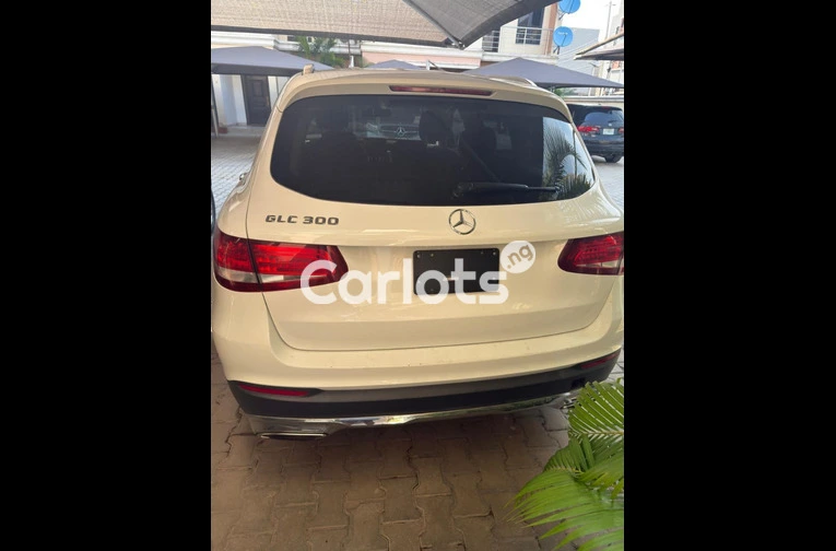 2016 Mercedes Benz GLC 300 Foreign used Accident free - 6/7