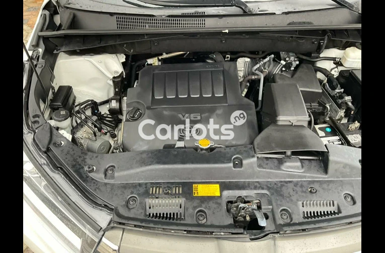 HIGHLANDER XLE 2015 - 4/7