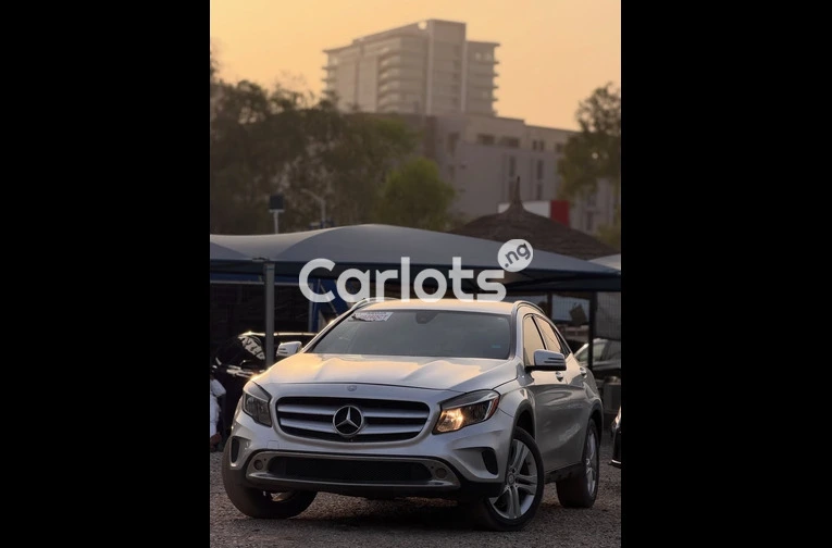 Extremely Clean 2016 Mercedes GLA 250 - 1/7