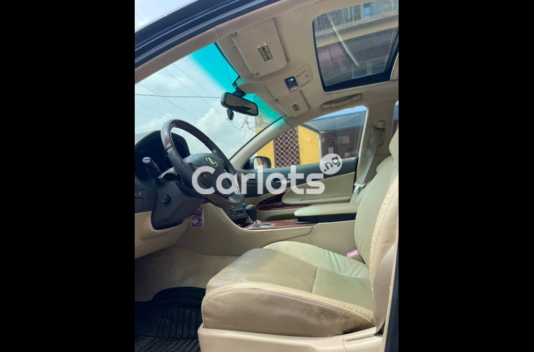 Foreign used 2009 Lexus GS 350 - 3/7