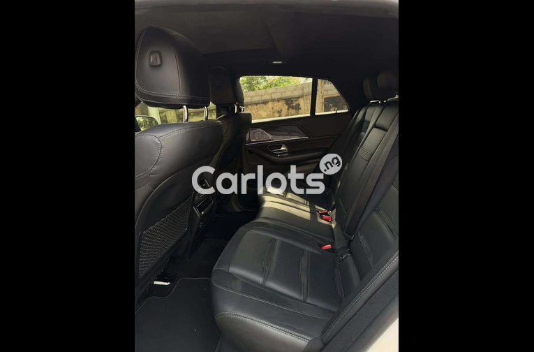Mercedes-Benz GLE63s 2021 FOREIGN USED - 4/7