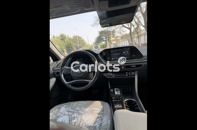 2022 Hyundai Sonata - 4/7