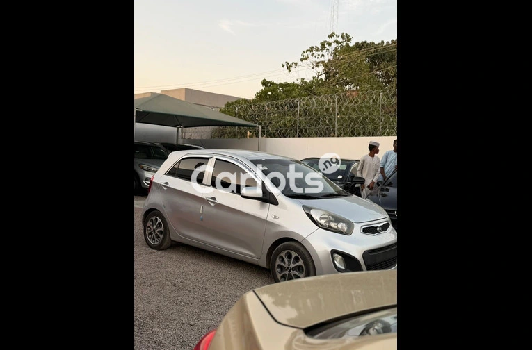 KIA MORNING 2012 - 5/7