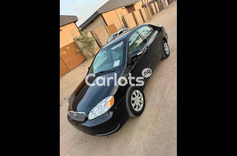 TOYOTA COROLLA LE 2006 - 1/7