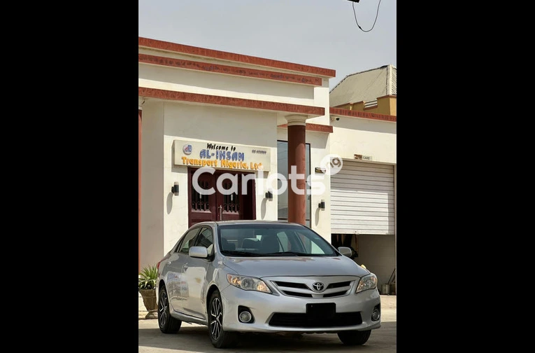 2012 TOYOTA COROLLA LE - 1/7